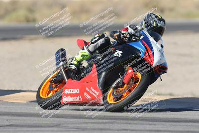 media/Oct-30-2025-Racers Edge (Thu) [[dabbdaf680]]/3-B Group/Session 4 Turn 16/